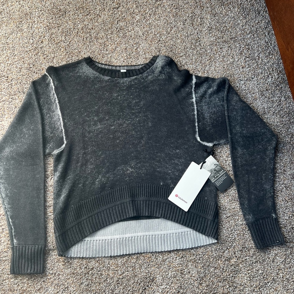NWT lululemon Hazy Day Sweater Size XS